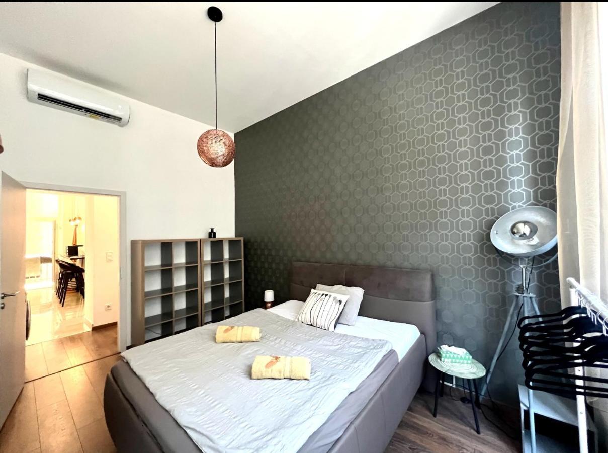 Wonderful Design Apartment In The City Centre Budapest Exteriör bild