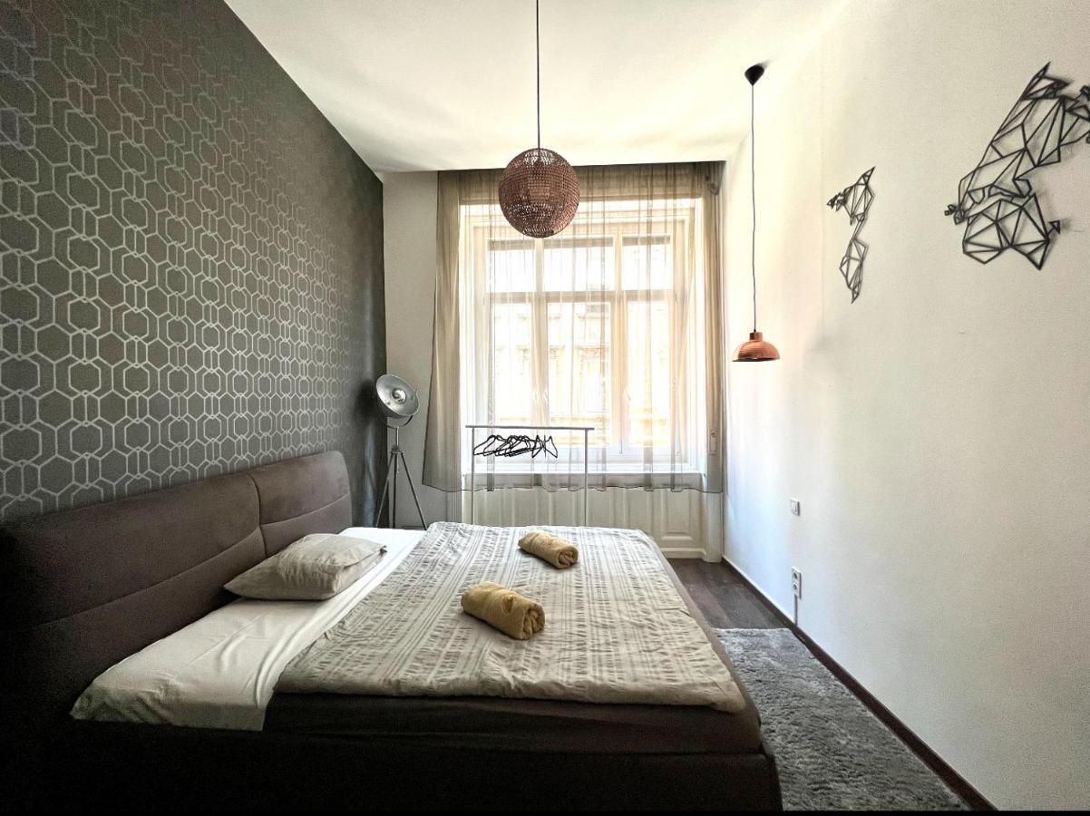 Wonderful Design Apartment In The City Centre Budapest Exteriör bild
